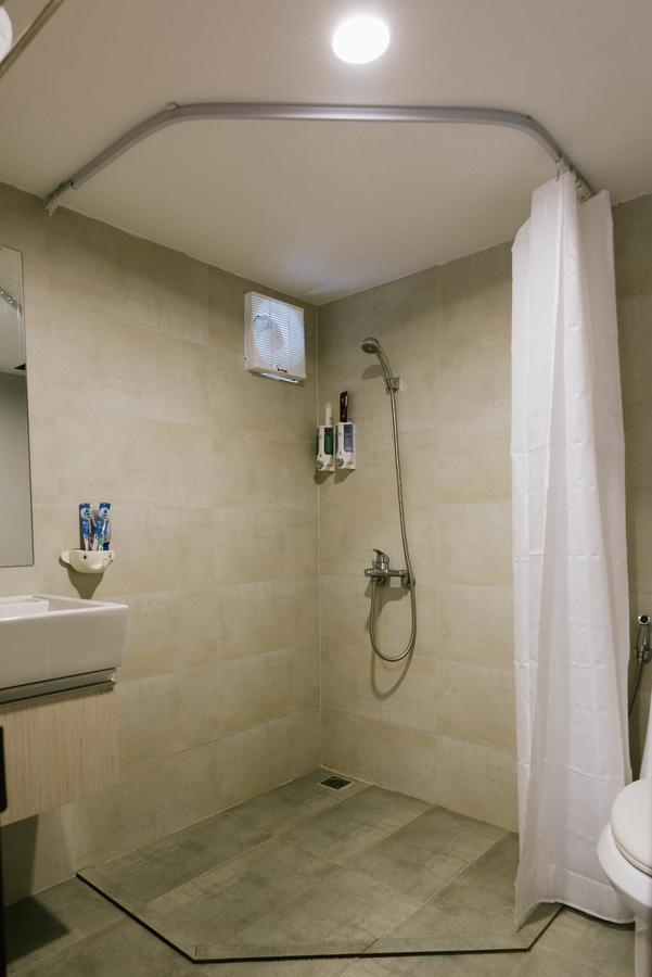 האנוי Reddoorz Hostel Near St. Joseph'S Cathedral מראה חיצוני תמונה